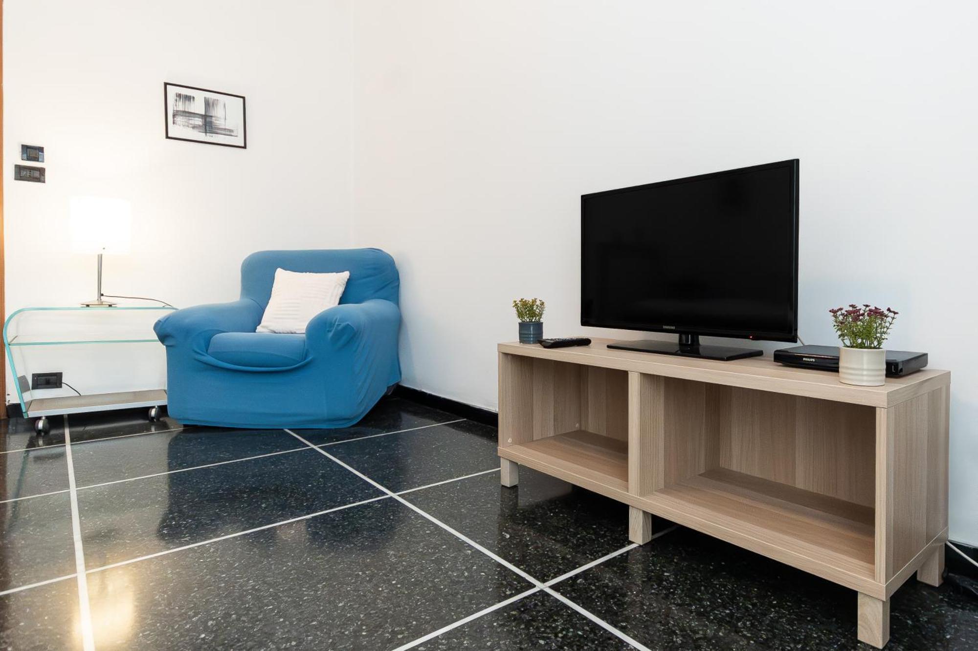 Apartment 9min Centro E Stazione Ferroviaria *